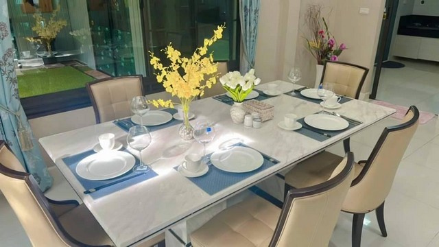 ให้เช่าบ้านเดี่ยว 2ชั้น กรุงเทพกรีฑา 7 หมู่บ้านมัณฑนา พระราม 9 กรุงเทพกรีฑา 4 ห้องนอน 3 ห้องน้ำ พื้นที่ใช้สอย 350 ตารางเมตร