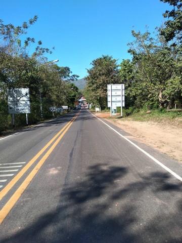 ขายที่ดินยกแปลง ติดทางขึ้นเขาใหญ่ ราคาดี ทำเลทอง ต.เนินหอม อำเภอเมือง จังหวัดปราจีนบุรี