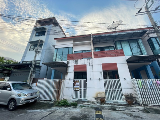 ขายทาวน์เฮ้าส์โครงการ กรีนปาร์ควิลล์ ดอนเมือง กรุงเทพมหานคร AS 0838