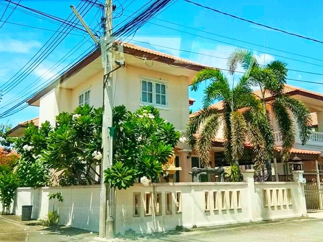 เซนทรัล เวสเกต 2.5กม. ให้เช่าบ้านเดี่ยว หัวมุม 52ตรว. MRT ตลาดบางใหญ่ ใหญ่มาก 3นอน 2น้ำ แก้วอินทร์ กาญจนาภิเษก