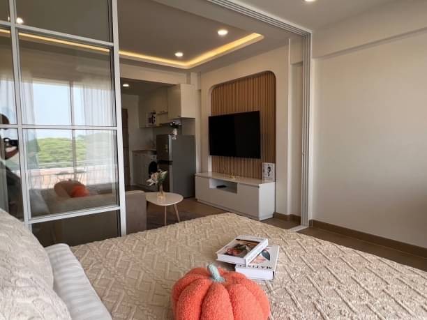 ราคาพิเศษ 1.79 ล้าน 32 ตรม. Hillside 1 รีโนเวทใหม่ วิวดอยสุเทพ ทำเลดีสุดๆ หลังมช. เฟอร์นิเจอร์ครบ พร้อมเข้าอยู่