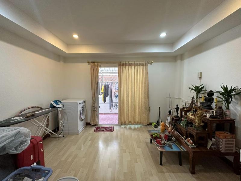 ขายทาวน์โฮม3ชั้น 17 ตร.ว.ย่านพระราม3หมู่บ้านธนาพัฒน์เฮ้าส์ สาทร-นราธิวาสฯ