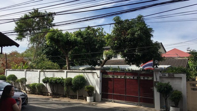   บ้าน บ้านเดี่ยว 2 ชั้น ซอยเรวดี 9 9 ตร.วา 1 Ngan 0 RAI  9500000 - ทำเลดีราคาเด่น