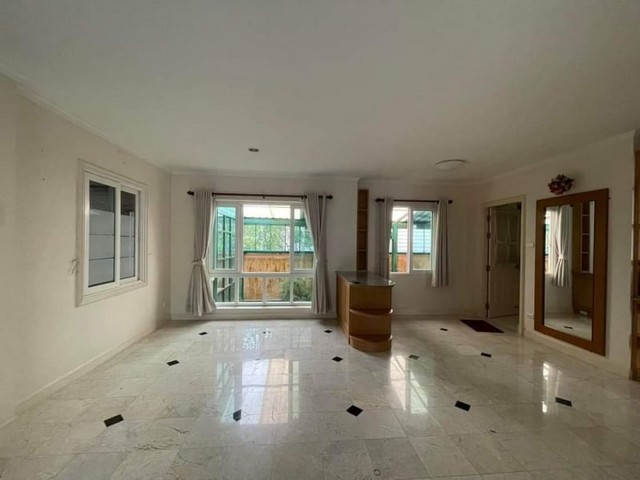 ให้เช่าบ้านเดี่ยวหลังใหญ่ ในโครงการ สันทรายแม่โจ้