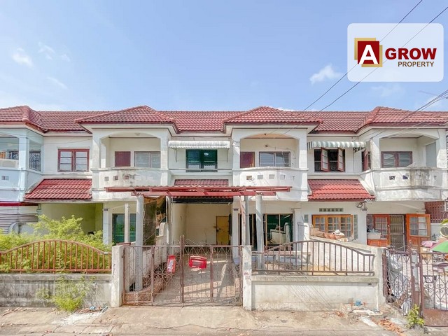 ม. คณาทรัพย์ รามอินทรา 117 ขายตามสภาพ  เหมาะสำหรับลงทุนและอยู่อาศัยที่ตตั้ง : ซอยเจริญพัฒนา 7 แขวงบางชัน เขตคลองสามวา กรุงเทพมหานคร 10510รหัสทรัพย์ : AGT00392ราคาขายเพียง 2,100,000 บาทรายละเอียด : - เนื้อที่ขนาด 31 ตร.ว. - 3 ห้องนอน - 2 ห้องน้ำ - 1 ห้องครัว - 1 ที่จอดรถจุดเด่น : - การเดินทางสะดวก สามารถเข้าออกได้หลายเส้นทาง- เหมาะสำหรับนักลงทุนรีโนเวท หรือซื้อไปตกแต่งใหม่เอง ก็คุ้มมากๆสถา