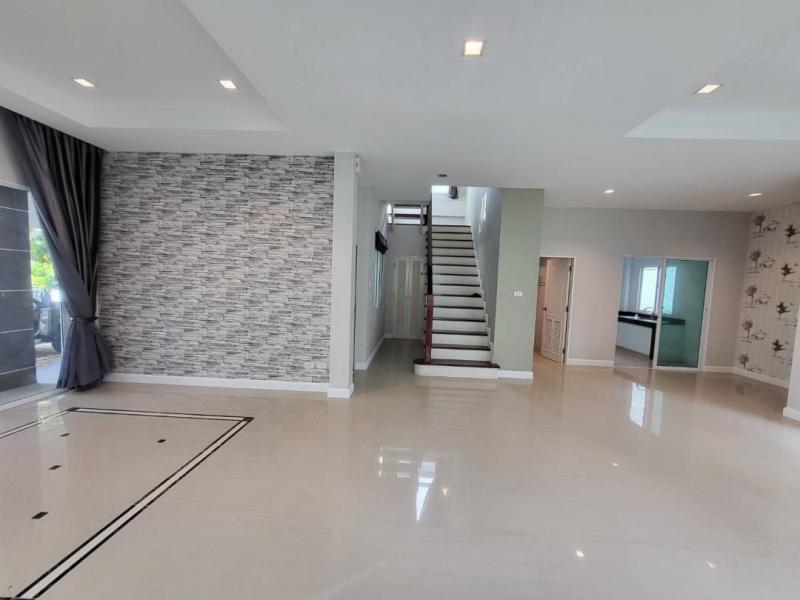 ให้เช่าบ้านเดี่ยว 2 ชั้น หมู่บ้านลัดดาวิลล์ 4 ถนนบ้านกล้วย - ไทรน้อย บางบัวทอง นนทบุรี