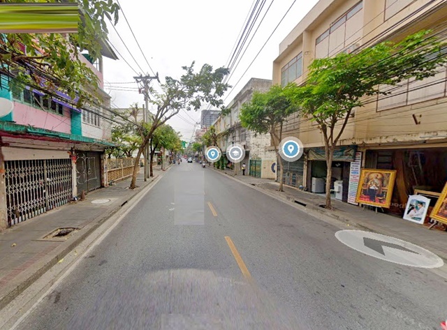 ให้เช่าโกดัง  MRT จรัญฯ 13 แบ่งเป็น 2 ช่วง 32ตรว. 260ตรม.ไฟ 1 เฟส ตลาดวังหลัง 1โกดัง 2นอน 1น้ำ 2-3จอดรถ กระบะสูง-6ล้อได้