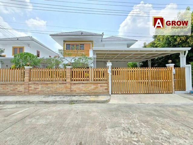 ม. บัวทอง4 ต้นโครงการ ตกแต่งใหม่พร้อมอยู่แถมเฟอร์นิเจอร์แบบจัดเต็ม กระเป๋าใบเดี่ยวเข้าอยู่ได้เลยค่ะ