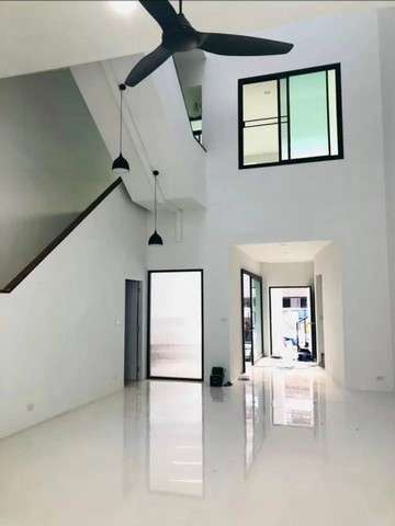 รหัสC6084 ให้เช่าโฮมออฟฟิศ 4ชั้น สุขุมวิท 71 พระโขนง ซอยปรีดีพนมยงค์ ใกล้รถไฟฟ้า