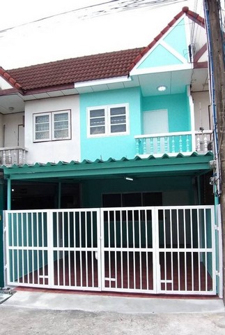 หมู่บ้านหงษ์สราญ ใจกลางเมือง ใกล้สี่แยกมาบตาพุด ผ่อนเพียงเดือนล่ะ 5000 บาท  