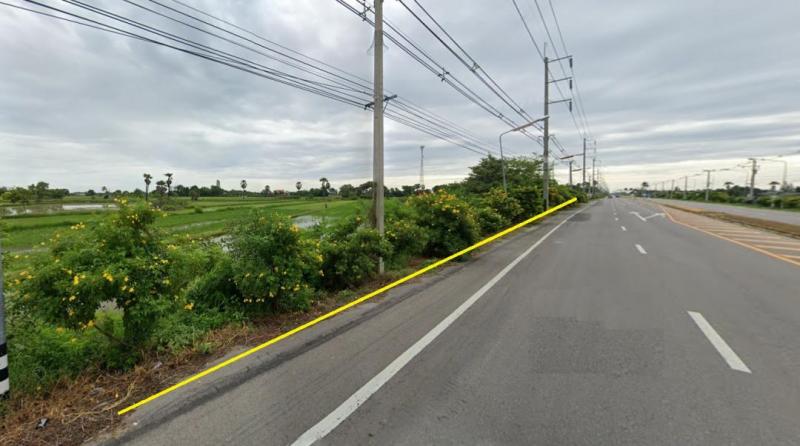ขายที่ดิน 4-1-18ไร่ ติดถนนทางหลวงหมายเลข 3177 ทางไปหาดเจ้าสำราญ ย่านดอนยี่กรอก เพชรบุรีราคาขาย 12,885,000 บาท ( ราคา 3,000,000 บาท / ไร่ )ที่ตั้ง ถนนทางหลวงหมายเลข 3177 ตำบลหนองพลับ อำเภอเมืองเพชรบุรี จังหวัดเพชรบุรีติดต่อ : คุณภัสพงณ์ 063-409-8164Line : deedaa23เนื้อที่ 4 ไร่ 1 งาน 18 ตารางวา หน้ากว้างติดถนนประมาณ 48 เมตร สถานที่ใกล้เคียง- ตลาดนัดดอนยี่กรอก - หาดเจ้าสำราญ- ใกล้ชุมชน ร้านสะดวกซื้อราคาขาย 