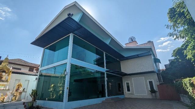 ขายโฮมออฟฟิศ 2 ชั้น 101 ตรว  ซอยลาดพร้าว 87 แบ่งสัดส่วนของห้องไว้สำหรับใช้งานอย่างเป็นระบบ ใกล้เลียบด่วน **ขายพร้อมผู้เช่า 