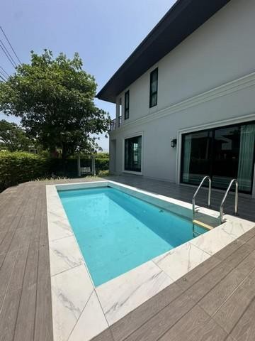 ขายบ้านเดี่ยว 2 ชั้น หลังมุม 81 ตรว. 4 ห้องนอน โครงการเศรษฐสิริ ซอยพัฒนาการ 87 พร้อมสระว่ายน้ำส่วนตัววงเขตประเวศ กรุงเทพมหานคร