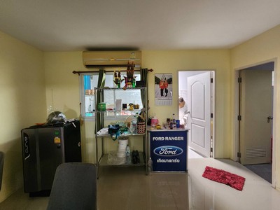 บ้านสภาพดีพร้อมต่อเติม !! ทาวน์โฮม​ 2​ ชั้น​ สวนหลวงวิลล์ 6 ขนาด19.5 ตร.วา​