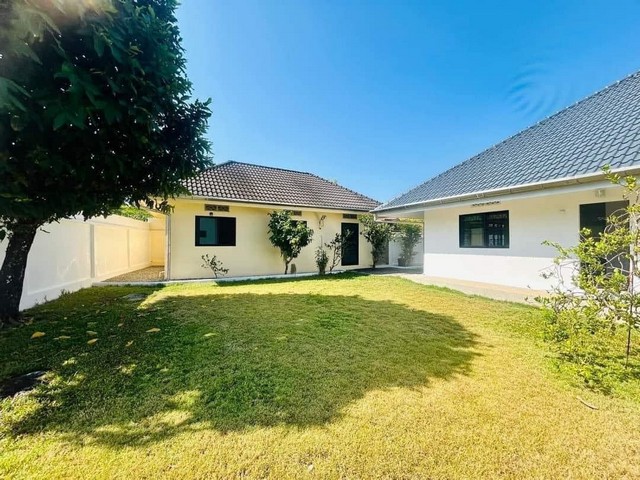 For Sale : Pakhlok-Bang Rong, Single house with swimming pool, 3 bedrooms 4 bathrooms