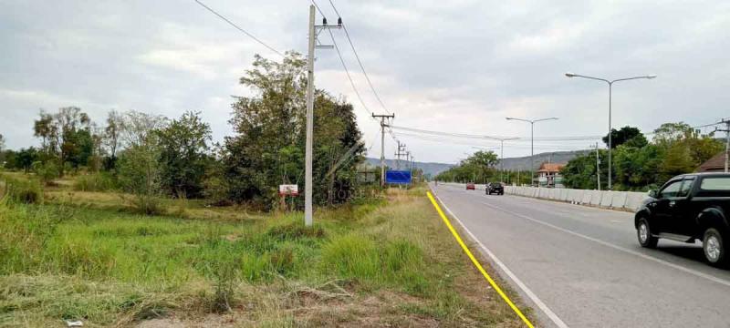 ที่ดินเปล่า 1 แปลง 3,345 ตร.ว. (8 ไร่ 1 งาน 45 ตร.ว.) ติดถนนใหญ่ หนองบัวลำภู