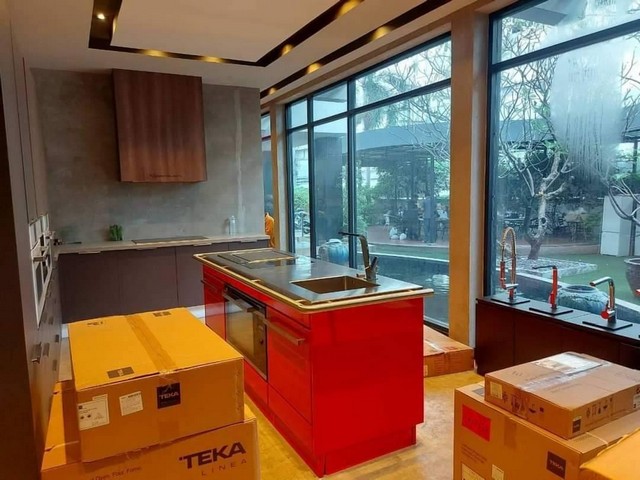 POR3982 ให้เช่า อาคาร 2 ชั้น พร้อมโชว์รูม พื้นที่ขนาดใหญ่ ติดถนนศรีอยุธยา พญาไท ใกล้โรงพยาบาลพญาไท1 เขตราชเทวี