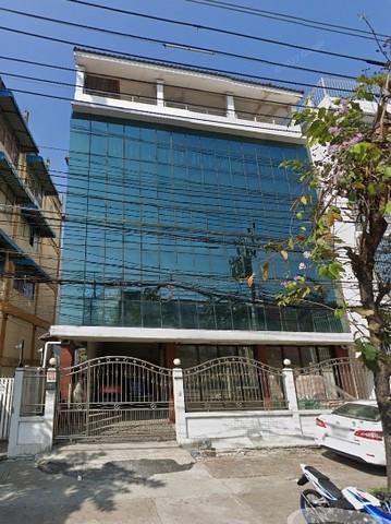 BH2773 ให้เช่าอาคาร 6 ชั้น 530 ตารางเมตร ริมถนนพระราม 3 มีลิฟท์ขนส่ง และ เครื่องปรับอากาศ ทุกชั้นในอาคาร เหมาะทำคลีนิก โชว์รูม สำนักงาน ค่าเช่า 120,000บาท/เดือนBH2773 อาคาร 6 ชั้น ทำเลดี ริมถนนพระราม3 37 ตารางวา พื้นที่ใช้สอย 530 ตารางเมตร มีลิฟท์ขนส่ง และ เครื่องปรับอากาศ ทุกชั้นในอาคาร ที่อยู่: 1059 ถ. พระรามที่ 3 แขวงช่องนนทรี เขตยานนาวา กรุงเทพมหานคร 10120 ค่าเช่า 120,000บาท/เดือน BH2773 6-story building,