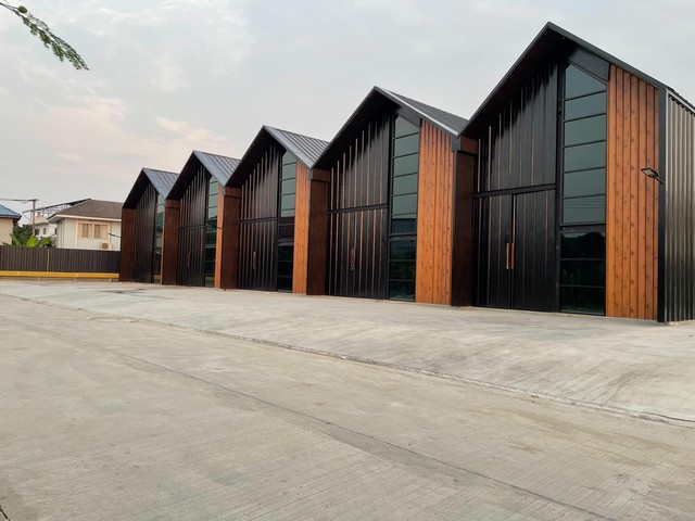 PO473 ให้เช่า โกดัง  ย่านนวลจันทร์ ใกล้เลียบทางด่วน เอกมัย-รามอินทรา สามารถทำ cafe studio สำนักงาน 