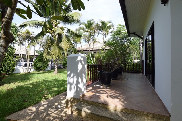 ขายบ้านหัวหิน ในซอยหม่อนไหม ตำบล หินเหล็กไฟ​ อำเภอ​หัวหิน ประจวบ​คีรี​ขันธ์​