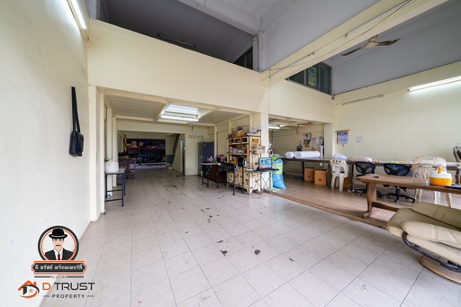 ขาย ตึกแถว 4ชั้น ขายรวม 3คูหา ซอยท่าอิฐ นนทบุรี  77ตร.ว. ราคาไม่เเพง