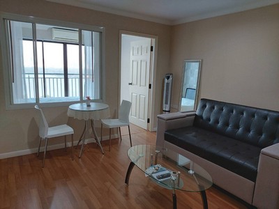 ให้เช่าคอนโดลุมพินีเพลส นราธิวาส-เจ้าพระยา 40ตรม. ชั้น16 1 ห้องนอน ห้องสวย วิวแม่น้ำเจ้าพระยา