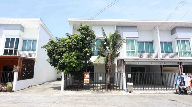 ขายทาวน์เฮ้าส์โครงการ เบล็สวิลล์ รามอินทรา 117 คลองสามวา กรุงเทพมหานคร D066