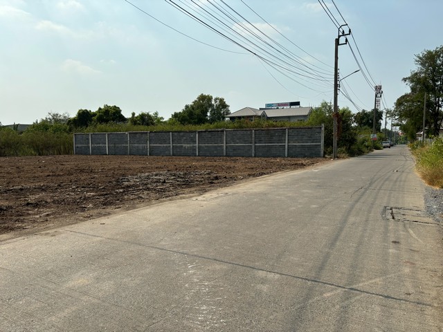 ขายที่ดินปากเกร็ด ซอยศรีสมาน 5 นนทบุรี  ขนาด 304 ตารางวา ถมแล้ว ทำเลดีมาก