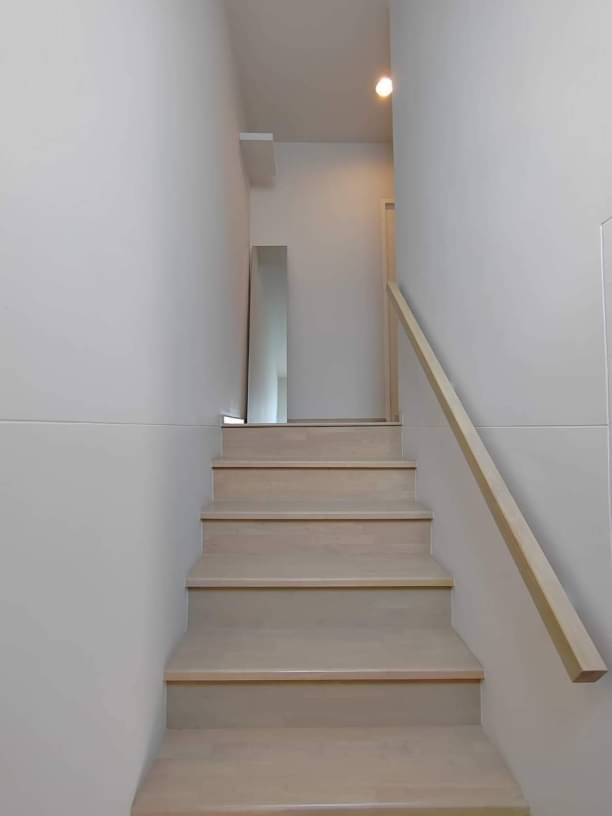 ให้เช่า/ขาย ทาวน์โฮม 2 ชั้น วิลลาจจิโอ สันทราย Land&Houses พร้อมเข้าอยู่ เฟอร์นิเจอร์ครบ ทำเลดี ใกล้เมือง เดินทางสะดวกสบาย เงียบสงบ ปลอดภัย