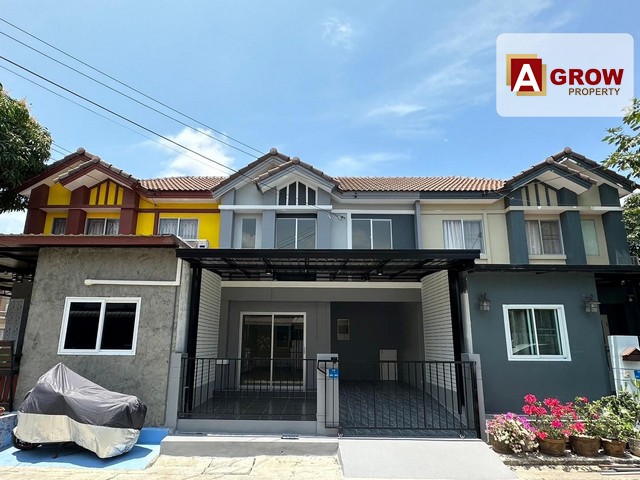 ม.พฤกษา56  ซ.สุขสวัสดิ์102 บ้านรีโนเวทใหม่พร้อมอยู่ ที่ตั้ง : ถนนสุขสวัสดิ์ ซอยสุขสวัสดิ์ 102 ซอยร่มเย็น ตำบลในคลองบางปลากด อำเภอพระสมุทรเจดีย์ จังหวัดสมุทรปราการรหัสทรัพย์ : AGT00401ราคาขาย : 1,790,000 บาทรายละเอียด : - ทาวน์เฮ้าส์ 2 ชั้น รีโนเวทใหม่- บ้านหันหน้าไปทางทิศตะวันออก- เนื้อที่ 17.4 ตรว.- 3 ห้องนอน- 2 ห้องน้ำ- 1 ห้องครัวจุดเด่น : - บ้านรีโนเวทใหม่พร้อมเข้าอยู่ - ทำหลังคาหน้าบ้