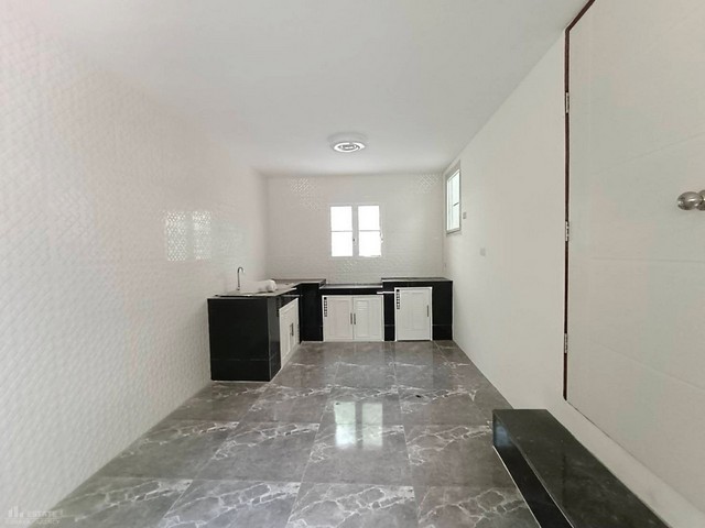 ขายบ้านเดี่ยว 2 ชั้น สภาพดีมาก พร้อมอยู่ หมู่บ้าน ทิพมาศ-เสรี บางนา