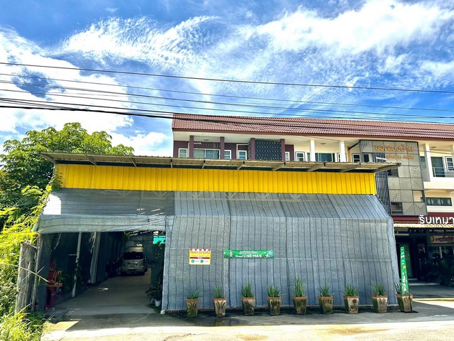 ขายตึกอาคารพาณิชย์3ชั้น 2คูหา 116ตรว. 6นอน4น้ำ 11ลบ. ทำเลธุรกิจ ต.ต้นเปา อ.สันกำแพง เชียงใหม่