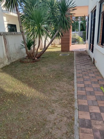 ขายด่วน บ้านเดี่ยว2 ชั้น เนื้อที่ 68.5 ตารางวา ถนนราชชุมพล ต.เนินพระ อ. เมือง ระยอง