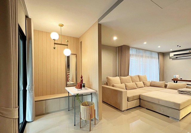 ให้เช่าบ้านเดี่ยว 2 ชั้น 4 ห้องนอน Como Botanica บางนา กม.10 ใกล้ทางด่วน ใกล้เมกะบางนา เฟอร์พร้อมอยู่