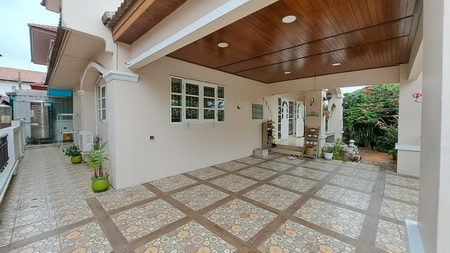 รติรมย์ 2 บ้านเดี่ยว 2 ชั้น ถนนบางกรวย-จงถนอม ตำบลมหาสวัสดิ์ อ.บางกรวย จ.นนทบุรี