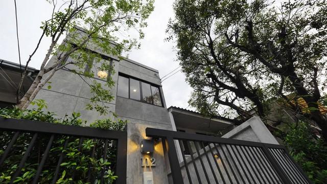 ให้เช่าทาวน์โฮม 2 ชั้น Style ลอฟท์ เพดานสูง ย่านศูนย์วิจัย พระราม 9 ซอย 26 พร้อมเข้าอยู่ ใกล้ทองหล่อ เอกมัย พระราม9 รพ.กรุงเทพ เลียบด่วน