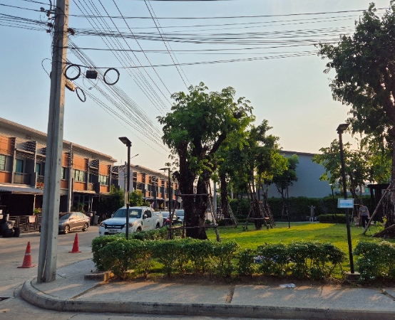 ขายทาวน์โฮม สิริเพลส กัลปพฤกษ์ สาทร  เนื้อที่ 24 ตรว บ้านสภาพใหม่ ใกล้เดอะมอลล์บางแค