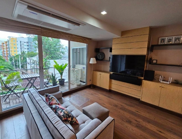 ขายทรีคอนโดสุขุมวิท 52 มี 2 ห้องนอน 2 ห้องน้ำ พื้นที่ 84 ตรม.  ใกล้รถไฟฟ้าอ่อนนุช