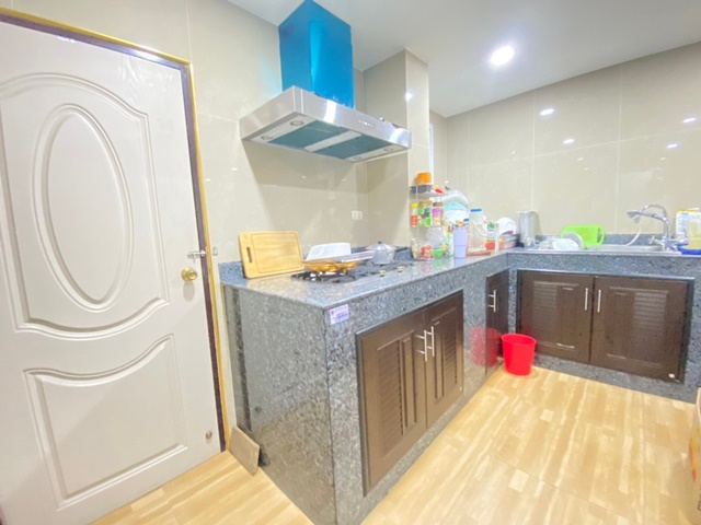 ขายอพาร์ตเมนต์ 90ตรว. 1รถไฟฟ้าศรีย่าน สามเสน ,650ตรม. หอพักใหม่ ห้องสวย เหมาะกับนักธุรกิจ 50นอน จอดรถได้หลายคัน ทำเลดี ติดถนนใหญ่