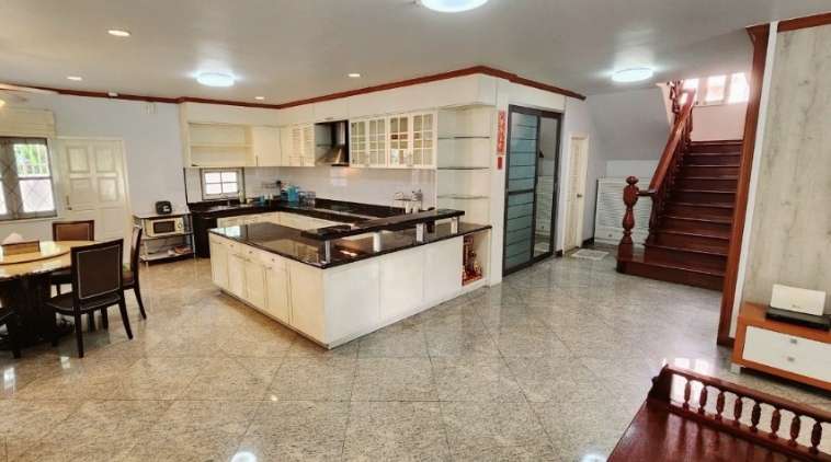 ขาย บ้านเดี่ยว 2 ชั้น ชวนชื่นลาดพร้าว  ซอย สุคนธสวัสดิ์ 34 ลาดพร้าว