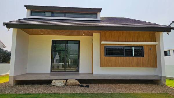 ขายบ้านใหม่ชั้นเดียว สไตล์ญี่ปุ่น สันทราย-ดอยสะเก็ด ใกล้สวนทวีชล ที่ดินกว้าง โปร่งโล่งสบาย ไม่อึดอัด