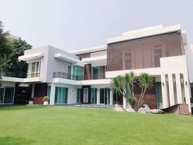 ขายบ้านเดี่ยว2ชั้น1-0-36ไร่ย่านรามอินทราพระยาสุเรนทร์พร้อมสระว่ายน้ำส่วนตัวใกล้หมู่บ้านบ้านปัญญา