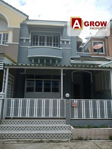 ม.ลัลลี่วิลล์ ซอยมังกร-ขันดี บ้านรีโนเวทใหม่พร้อมอยู่ที่ตั้ง : ซอยมังกร ต.แพรกษา อ.เมืองสมุทรปราการ จ.สมุทรปราการ รหัสทรัพย์ : AGT00406ราคาขาย : 1,950,000 บาทรายละเอียด : - พื้อที่ขนาด 28.5 ตรว.- 3 ห้องนอน- 2 ห้องน้ำ - 1 ห้องทำงาน - 1 ห้องครัว มีเคาเตอร์ ล้างจาน 2 จุดจุดเด่น : - บ้านรีโนเวทใหม่พร้อมเข้าอยู่ - การเดินทางสะดวก สถานที่ใกล้เคียง : - รร.สุขเขริญผล 7.1 km - รพ.สินแพทย์เทพารักษ์ 6.3 km - ห้างโ