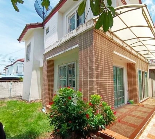 ขายบ้านเดี่ยว  2 ชั้น  35 ตร.วา   หมู่บ้านสินทวีกรีนวิลล์ 2 ประชาอุทิศ 90   สมุทรปราการ   ทำเลดี ราคาถูก เข้าออกสะดวก ZTK060