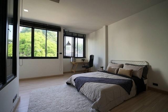 PO496 ด่วน ให้เช่า ทาวน์โฮม 2 ชั้น ย่านศูนย์วิจัย ถนนประดิษฐ์มนูญธรรม ซอยพระราม9 ตกแต่งสวยพร้อมเข้าอยู่ ราคาเช่า 58,000 บาท 