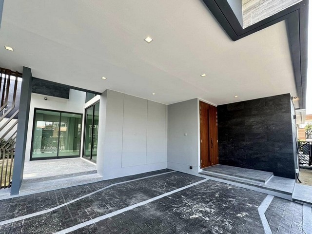 PO493 ให้เช่า เดอะ เจนทริ พัฒนาการ 2  The Gentry Phatthanakan 2 บ้านเดี่ยว 3 ชั้น สไตล์ Modern Luxury