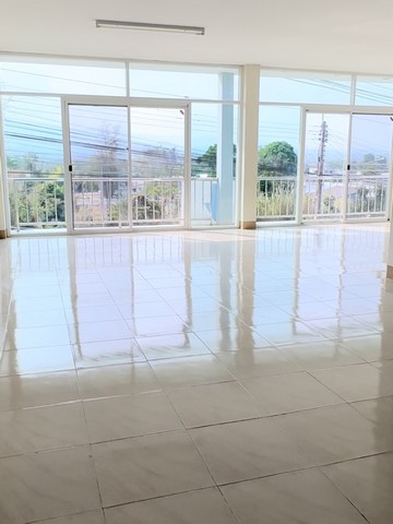 ขายอาคารพาณิชย์ทำเลทอง 2 คูหาทะลุกัน อำเภอท่าวังผา จังหวัดน่าน ราคาขาย 4,790,000 บาท 256 ตารางเมตร