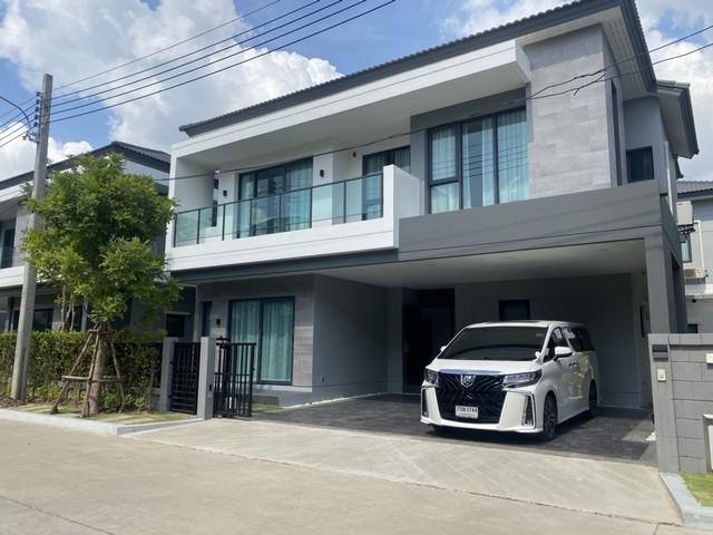 ให้เช่าบ้านเดี่ยว โครงการเดอะซิตี้ วัชรพล พร้อมอยู่ พื้นที่ใช้สอย 256 ตารางเมตร 4 ห้องนอน 5 ห้องน้ำ  เนื้อที่ 57 ตารางวา