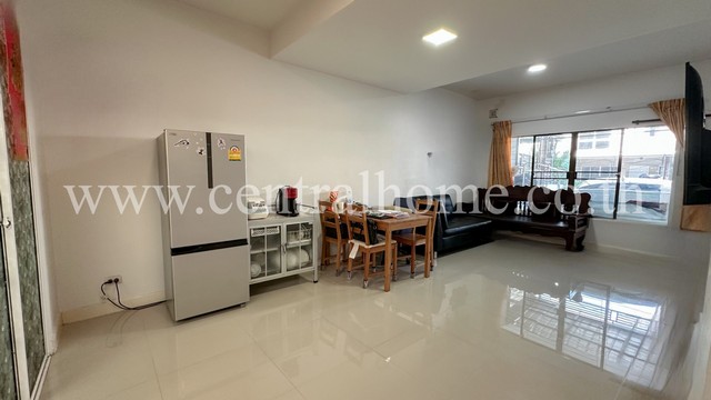 ทาวน์โฮม เดอะ คอนเนค 48 (พระราม 5 - นครอินทร์) ถนนเมน สภาพดีพร้อมอยู่