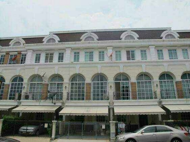 HR1560ให้เช่าทาวเฮ้าส์ 3 ชั้น โครงการพลัส ซิตี้ พาร์ค พระราม 9-หัวหมาก ใกล้เดอะไนน์พระราม 9ค่าเช่า 30,000 บาทต่อเดือน ประกัน 2 เดือน ล่วงหน้า 1 เดือนติดต่อ : คุณพร 0938091444 (เบอร์นี้แอดไลน์ได้คะ),โทร 0939833259ID Line : henghengpaulaรหัสประกาศ HR1560ให้เช่าทาวเฮ้าส์ 3 ชั้น โครงการพลัส ซิตี้ พาร์ค พระราม 9-หัวหมาก ใกล้เดอะไนน์พระราม 9เนื้อที่ 20 ต.ร.วา | พ.ท.ใช้สอย 180 ต.ร.ม.3 ห้องนอน 4 ห้องน้ำ 1 ห้องนั่งเล่น 1 ห้องครัว